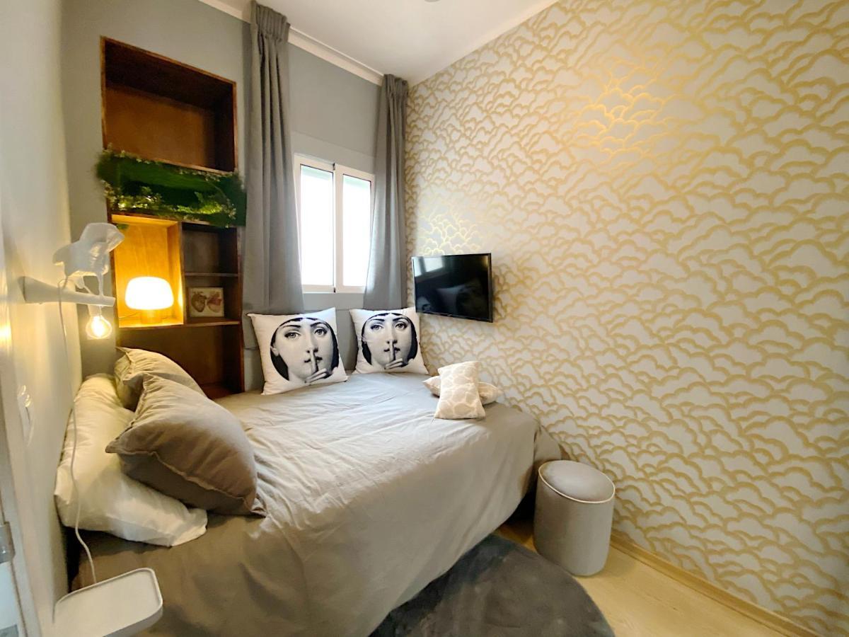 Abbott Apartment - 1 Min From The Beach - 100M2 - Sleeps 8 Ситжес Екстериор снимка