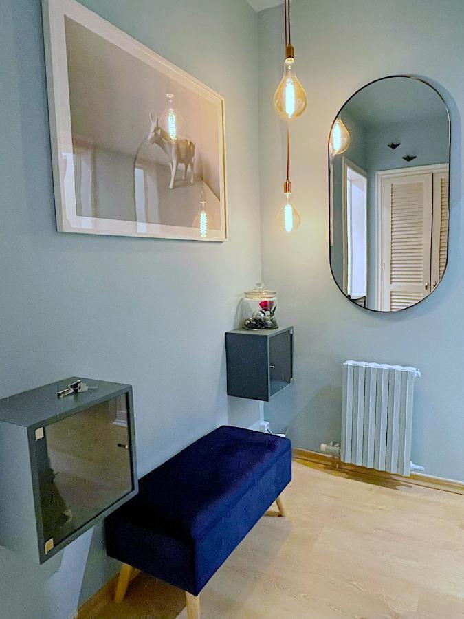 Abbott Apartment - 1 Min From The Beach - 100M2 - Sleeps 8 Ситжес Екстериор снимка
